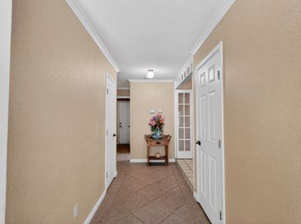 8794 Frosses Ct, Sacramento, CA 95828 Photo