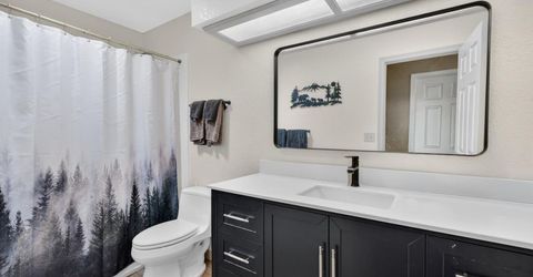 8794 Frosses Ct, Sacramento, CA 95828 Photo