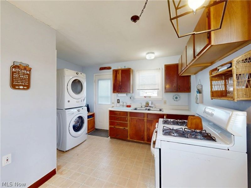 1060 Bryce Avenue, Aurora, OH 44202 Photo 7