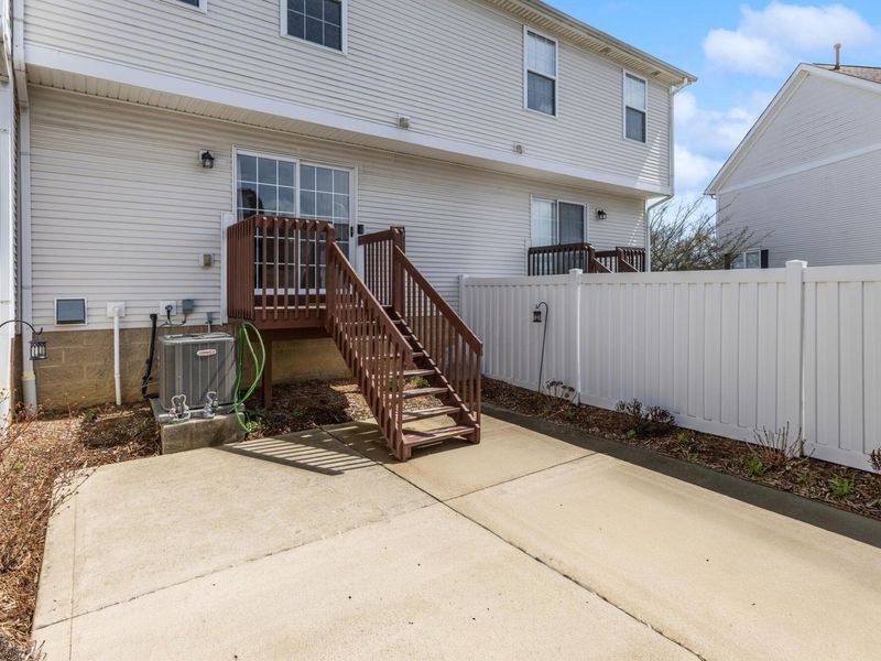 1146 Kinneton, Columbus, OH 43228 Photo 32