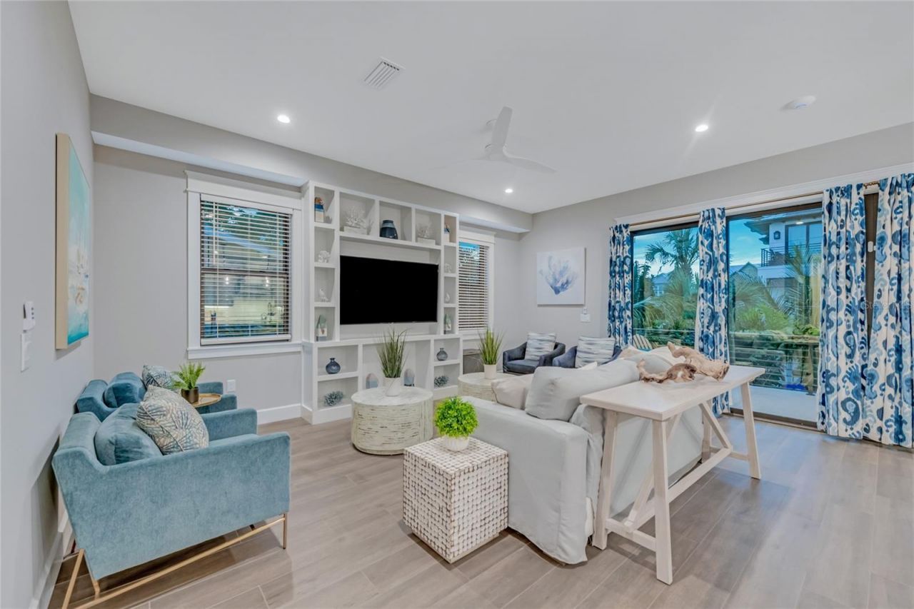 209 Garfield Drive , Sarasota, FL 34236 Photo