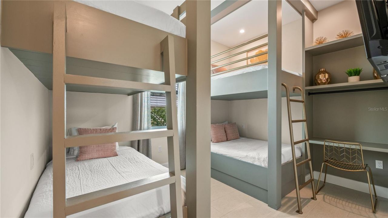 209 Garfield Drive , Sarasota, FL 34236 Photo