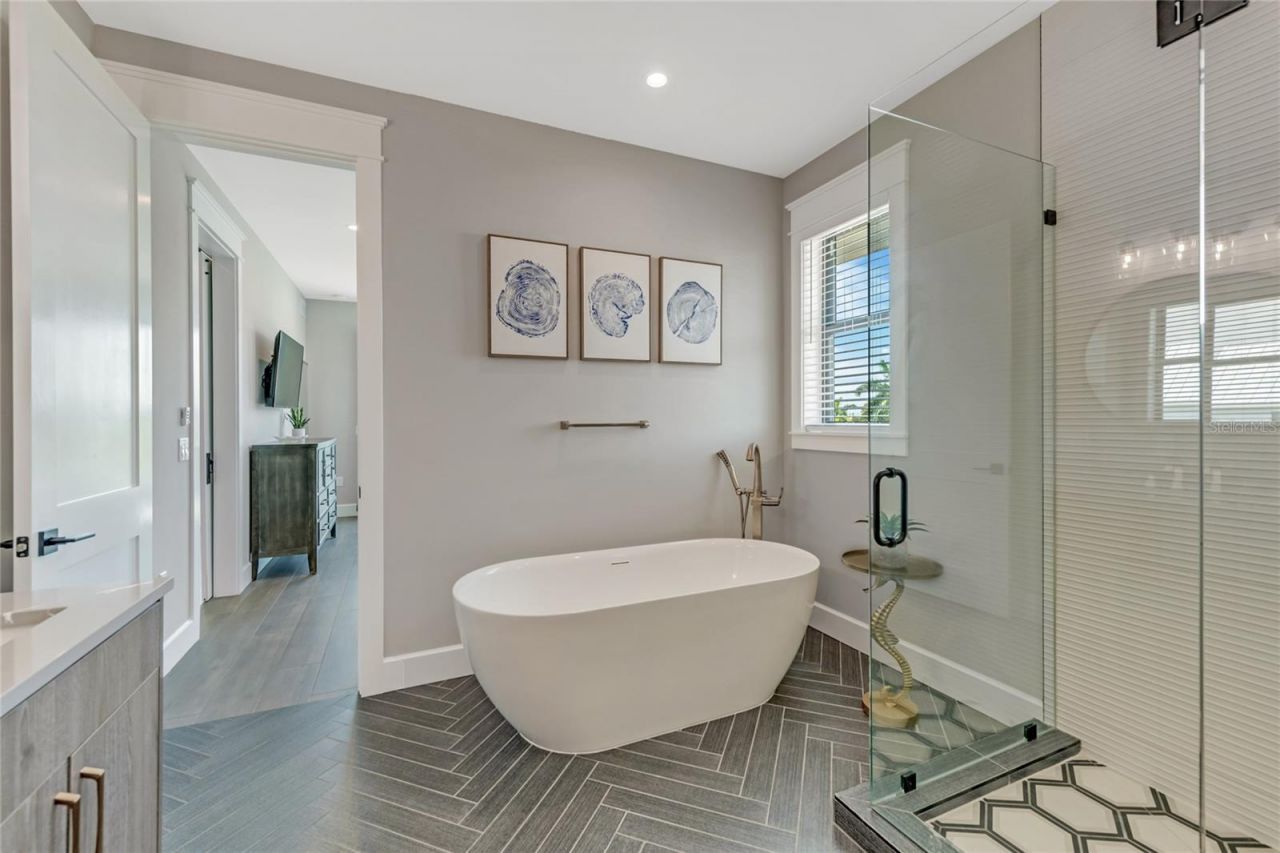 209 Garfield Drive , Sarasota, FL 34236 Photo