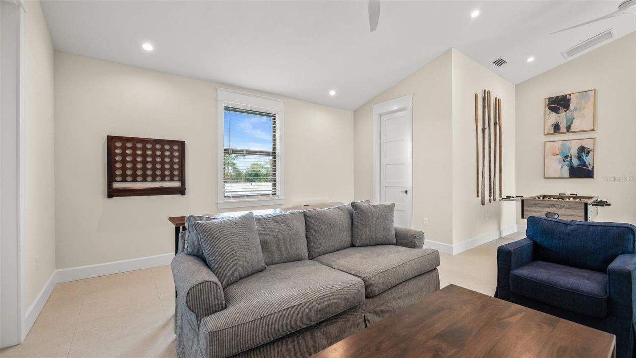 209 Garfield Drive , Sarasota, FL 34236 Photo