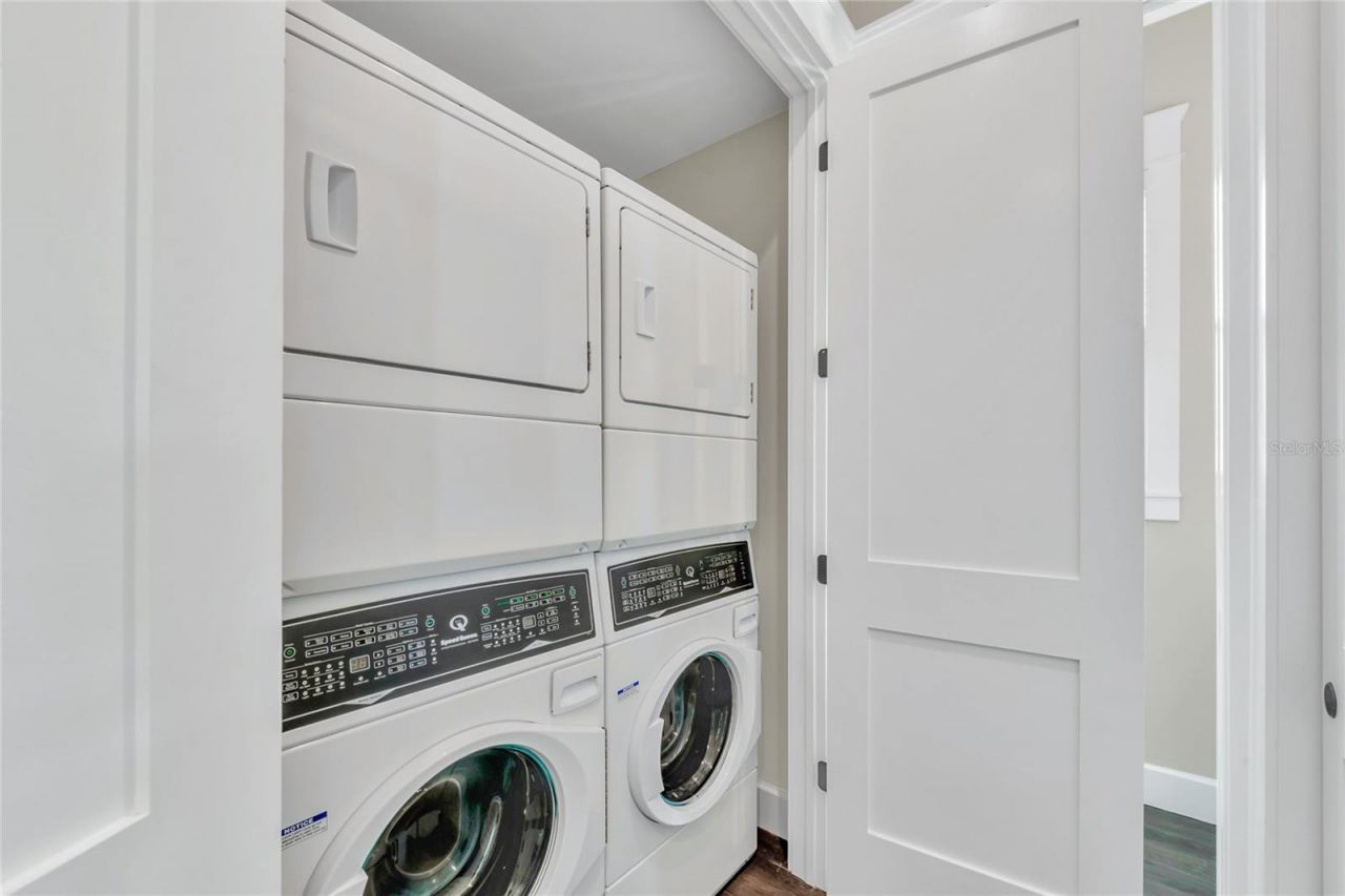 209 Garfield Drive , Sarasota, FL 34236 Photo