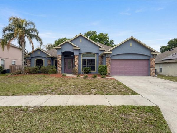 216 BLUE CRYSTAL DRIVE , DELAND, FL 32720