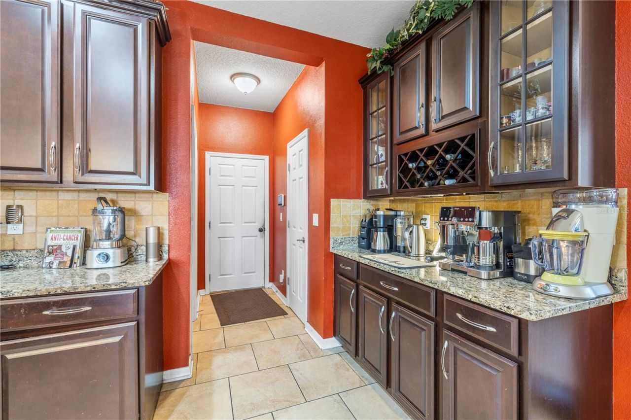 1309 Parker Den Drive, Ruskin, FL 33570 Photo