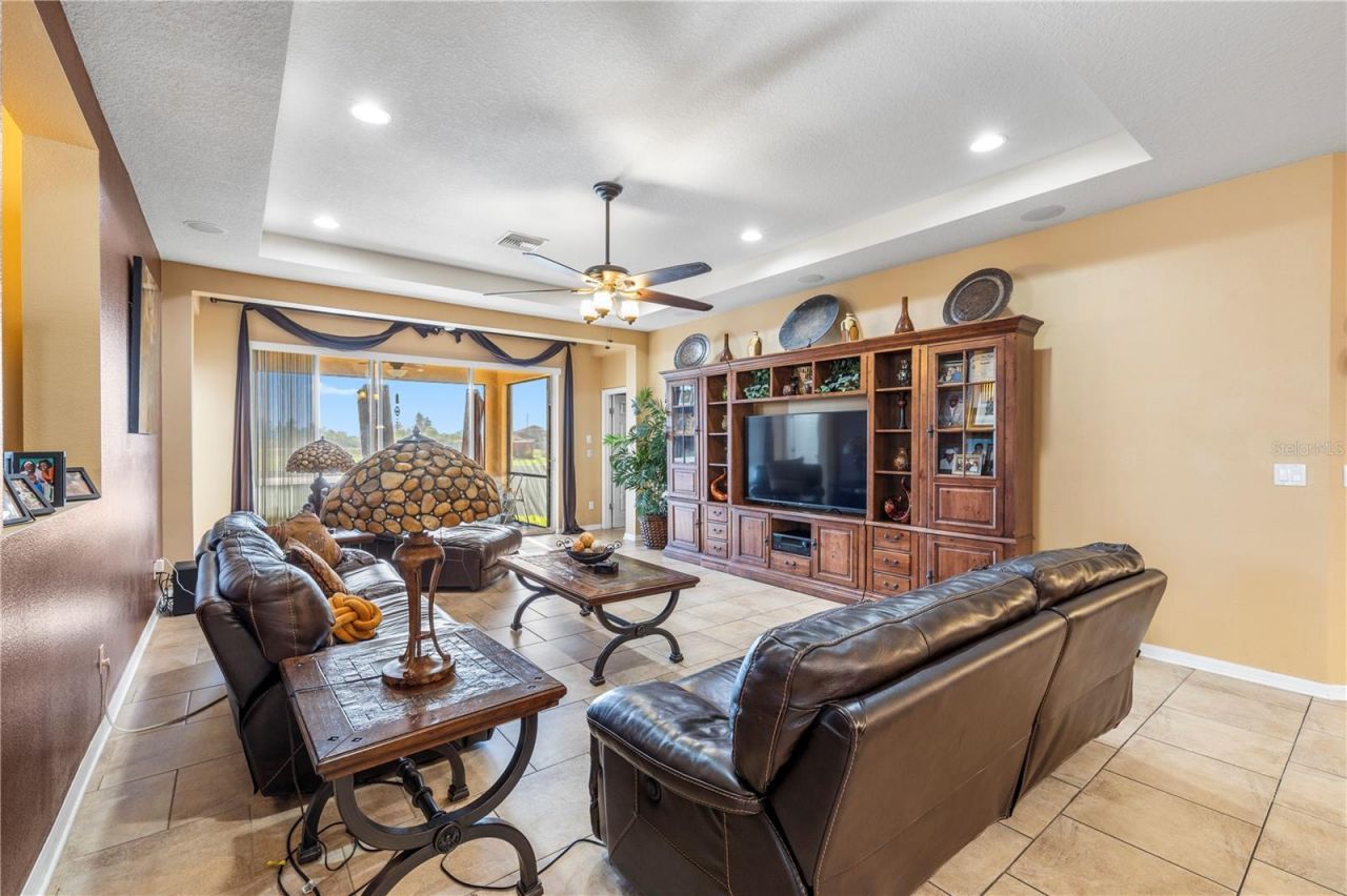 1309 Parker Den Drive, Ruskin, FL 33570 Photo