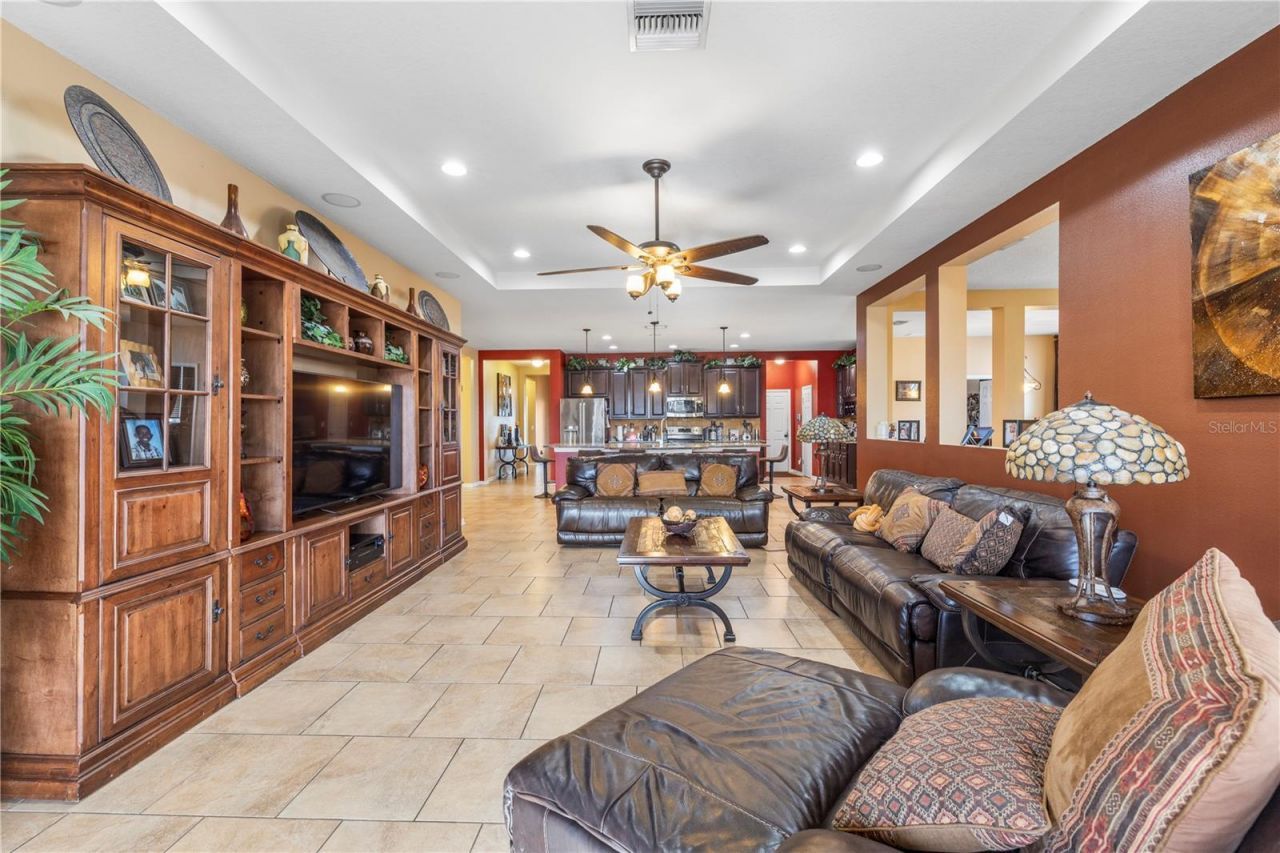 1309 Parker Den Drive, Ruskin, FL 33570 Photo