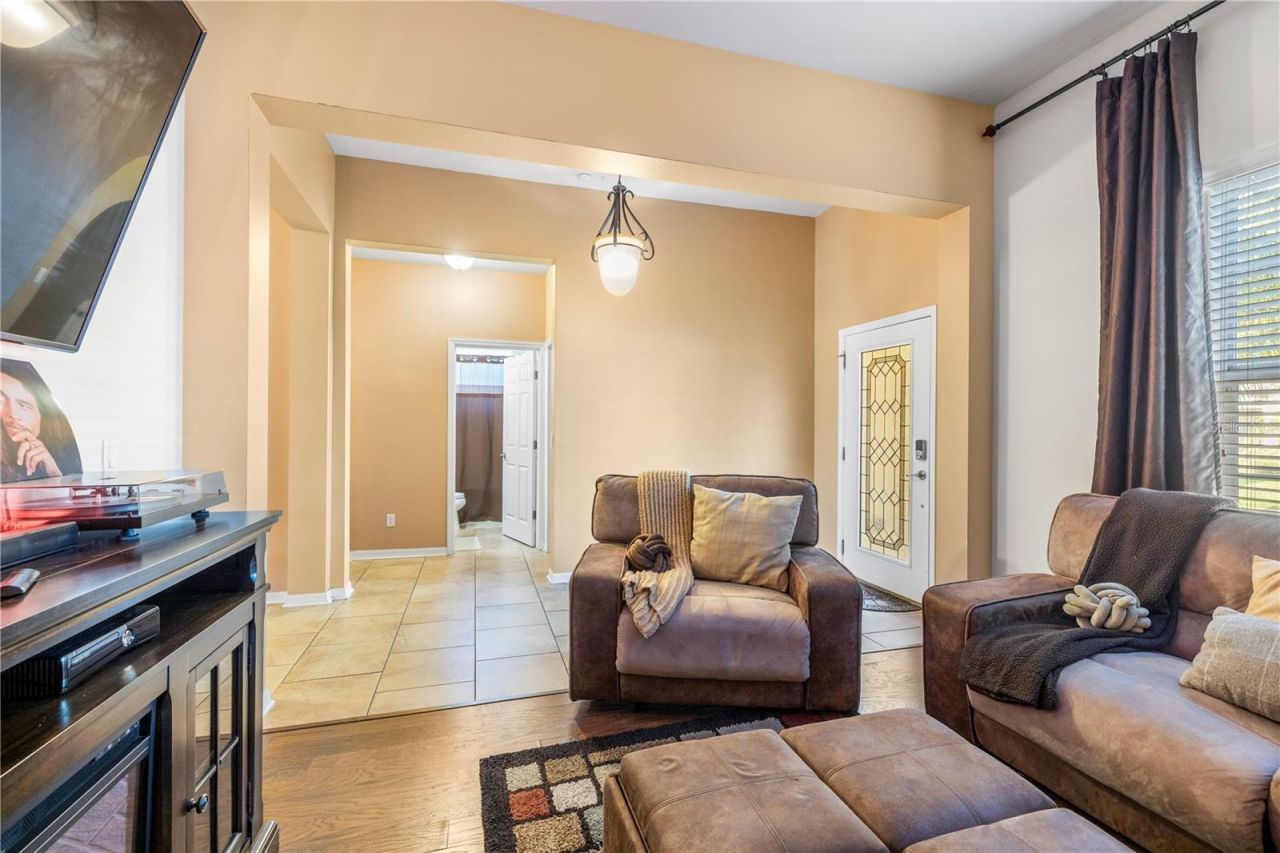 1309 Parker Den Drive, Ruskin, FL 33570 Photo