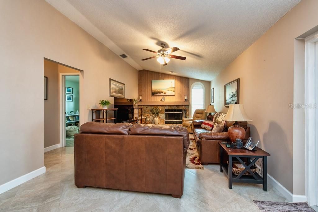 2911 Lahlor Lane, Palm Harbor, FL 34684 Photo