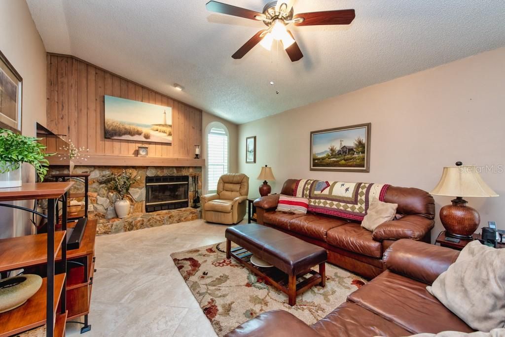 2911 Lahlor Lane, Palm Harbor, FL 34684 Photo