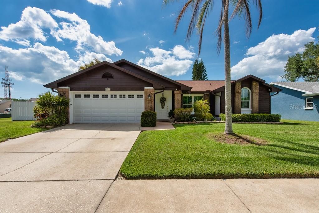 2911 Lahlor Lane, Palm Harbor, FL 34684 Photo