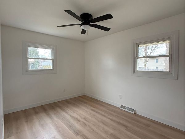 611 6th Avenue SE, Altoona, IA 50009