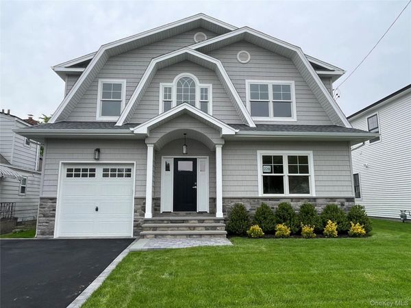 477 Andrews Road , Unit Lot A, Mineola, NY 11501