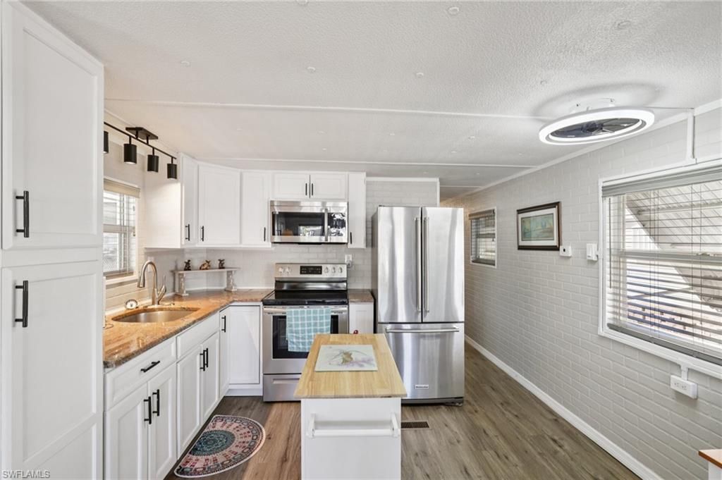 9806 Sugarberry Way, Fort Myers, FL 33905 Photo