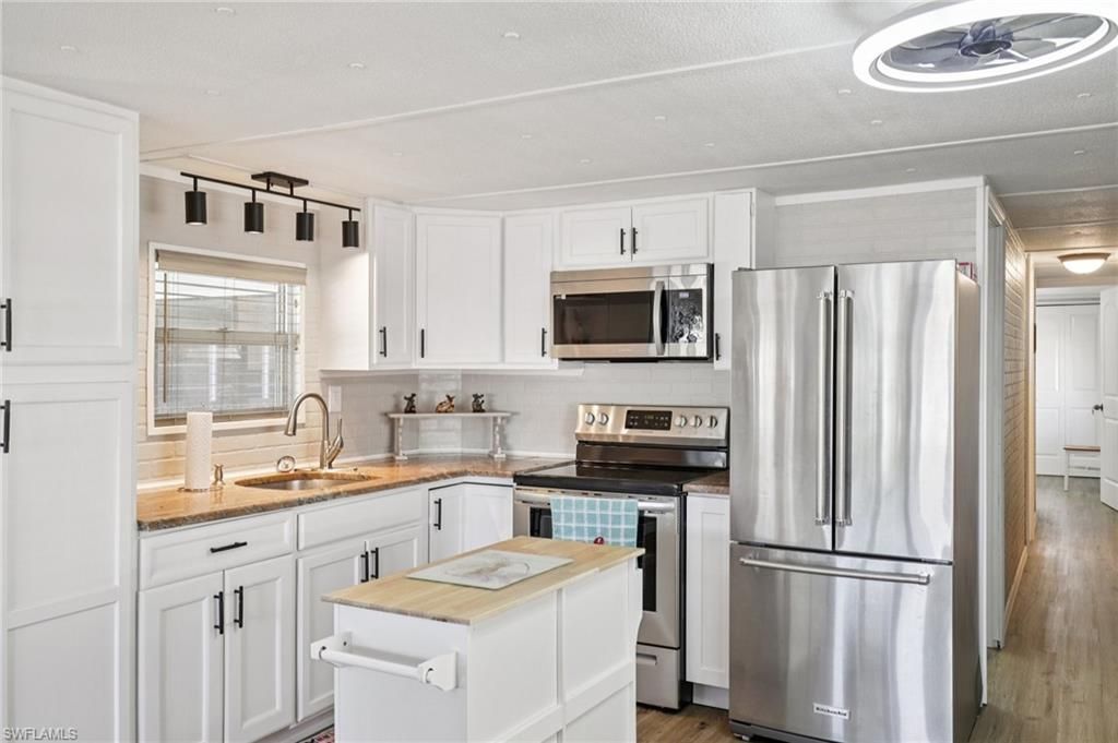9806 Sugarberry Way, Fort Myers, FL 33905 Photo