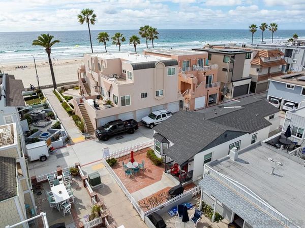 716 Dover, San Diego, CA 92109