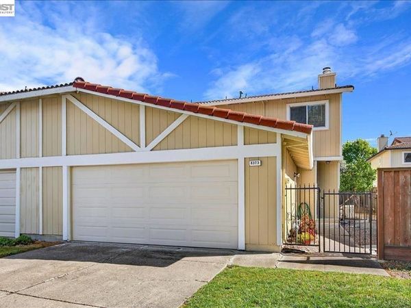 8373 Locust Pl, Dublin, CA 94568