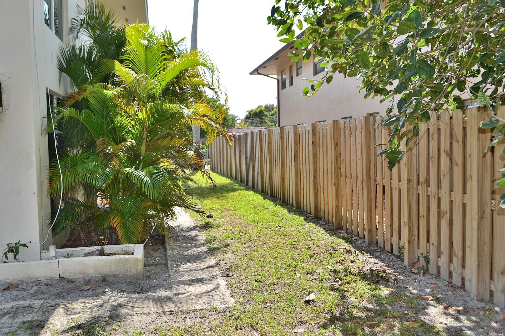 2633 Middle River Drive, Unit 1-6, Fort Lauderdale, FL 33306 Photo