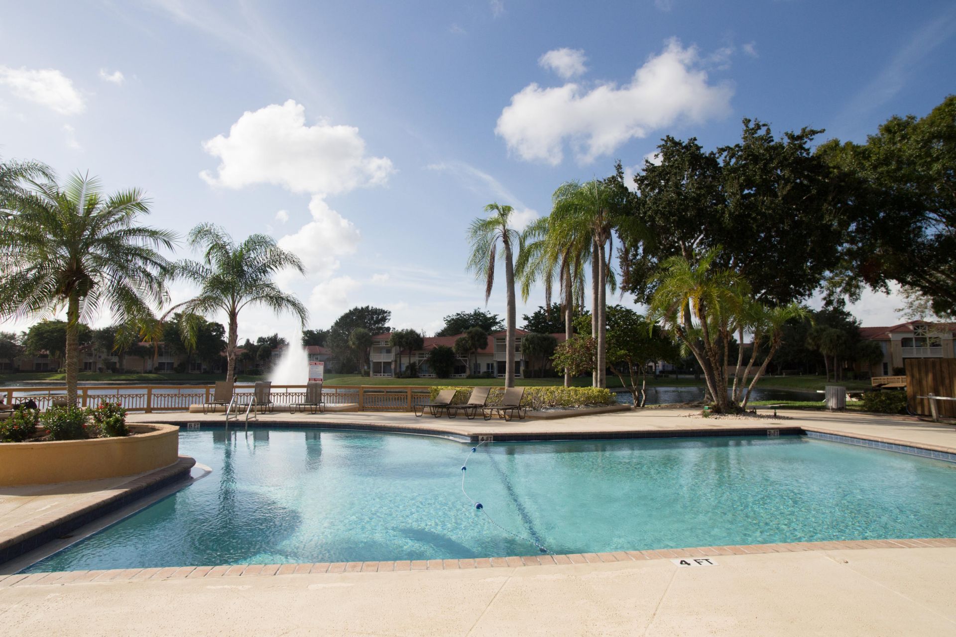 4767 Via Palm Lakes, Unit 201, West Palm Beach, FL 33417 Photo