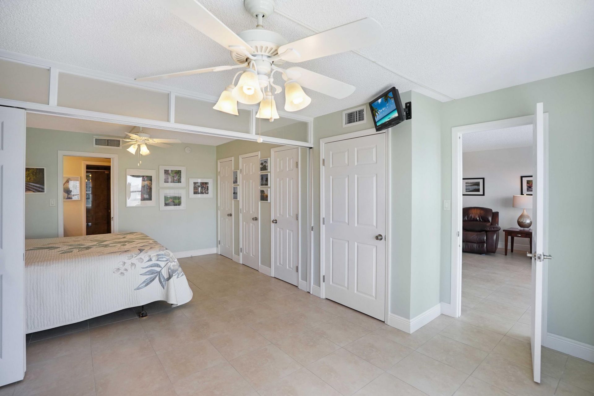 3900 Galt Ocean Drive, Unit 2204, Fort Lauderdale, FL 33308 Photo