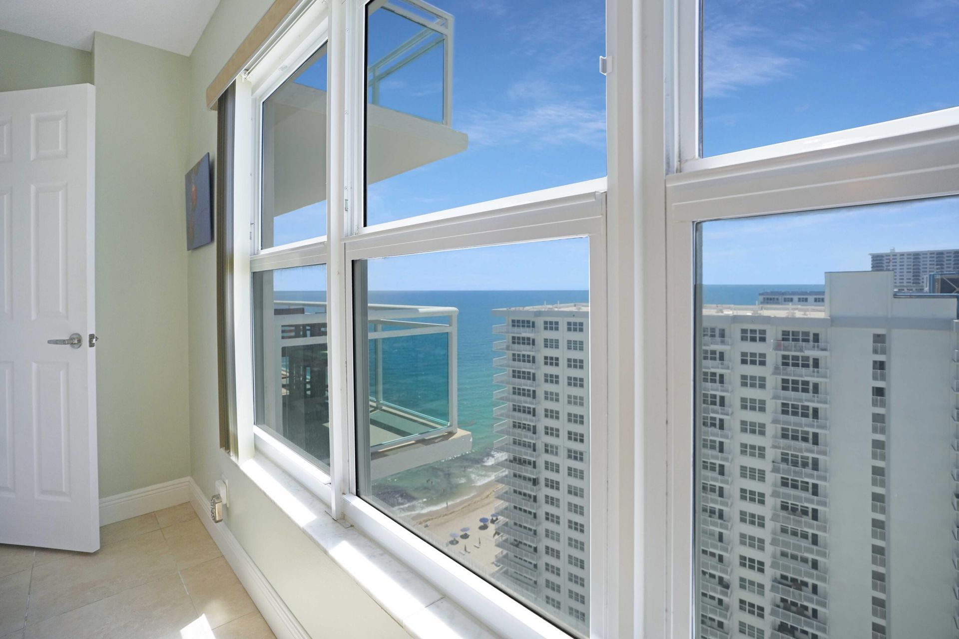 3900 Galt Ocean Drive, Unit 2204, Fort Lauderdale, FL 33308 Photo