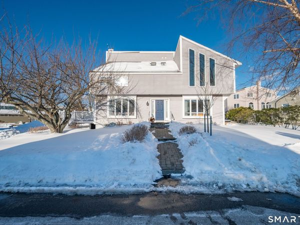 6 Leeway, Westbrook, CT 06498