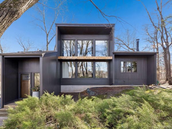 12 S Long Lake Trail , North Oaks, MN 55127