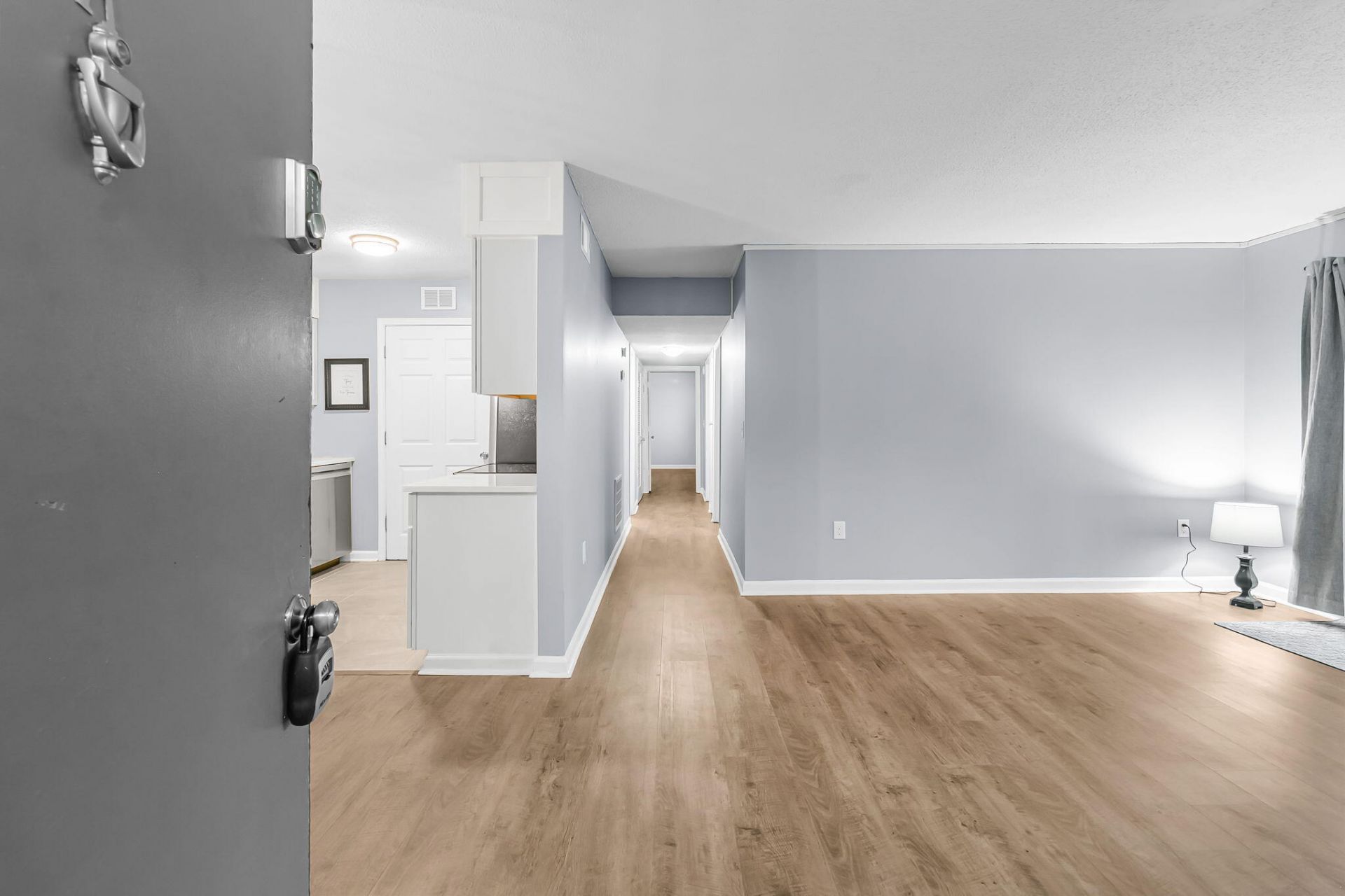 1402 Camp Road Photo 9