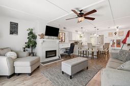 260 Driftwood Lane photo 4