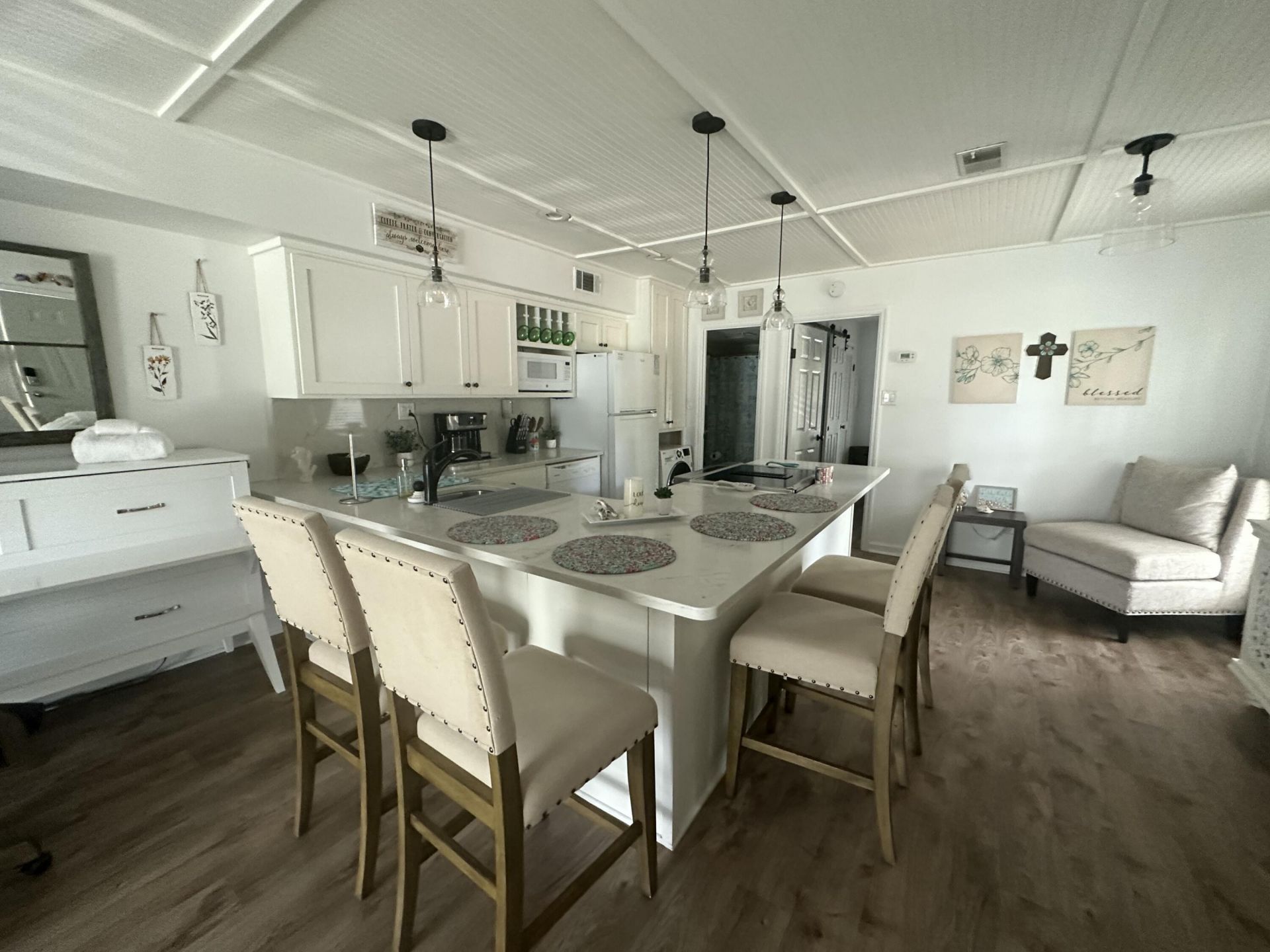 260 Driftwood Lane Photo 4