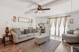 260 Driftwood Lane photo 4