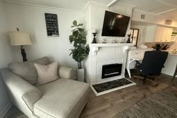 260 Driftwood Lane photo 4