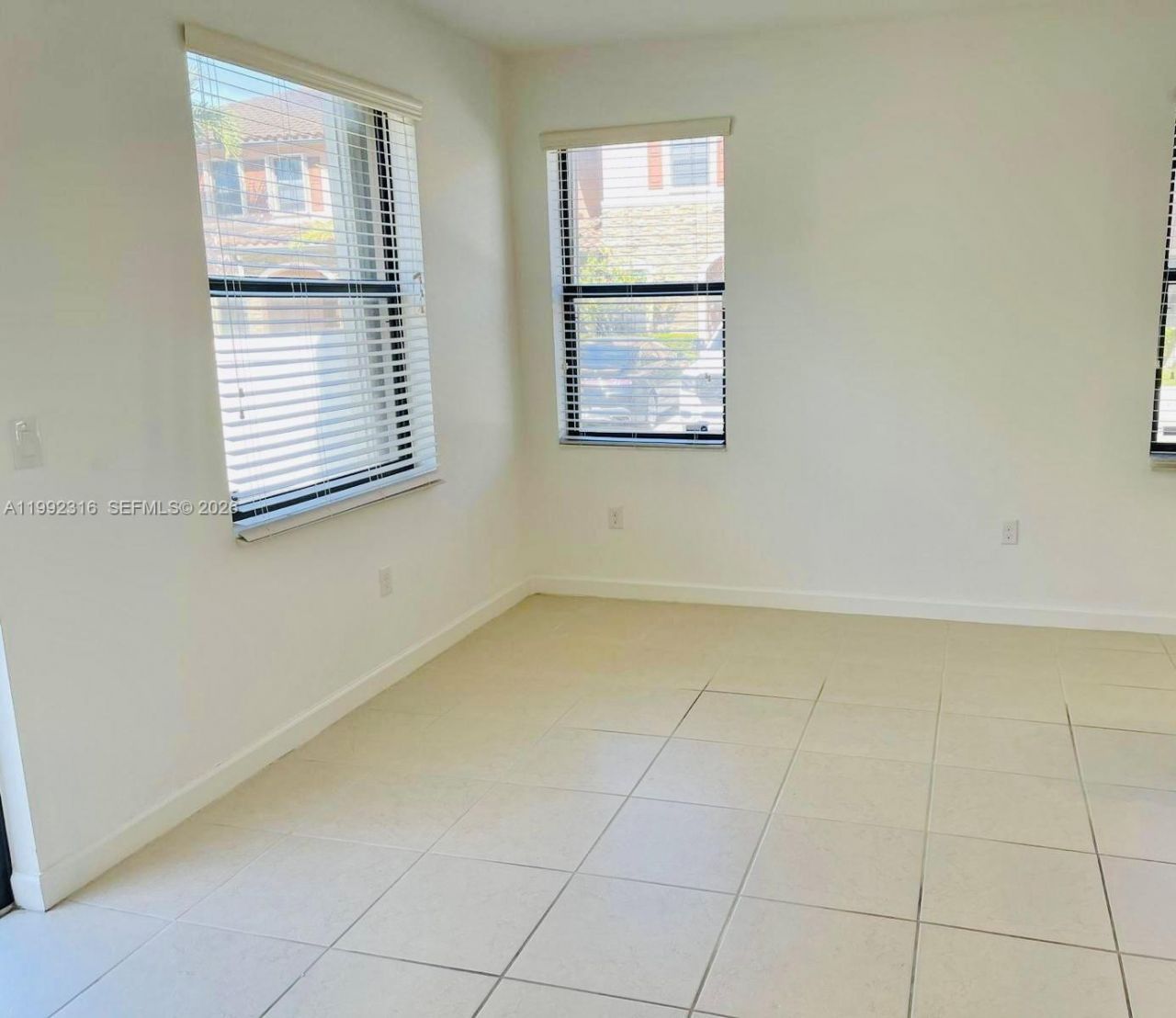 8952 W 35th Ln , Hialeah, FL 33018 Photo