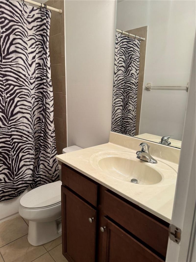 8952 W 35th Ln , Hialeah, FL 33018 Photo