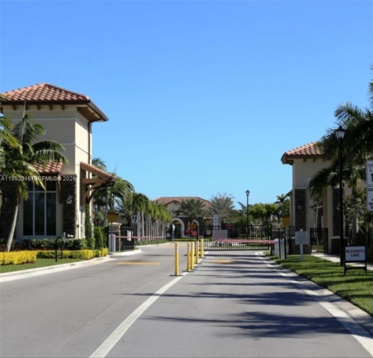 8952 W 35th Ln , Hialeah, FL 33018 Photo