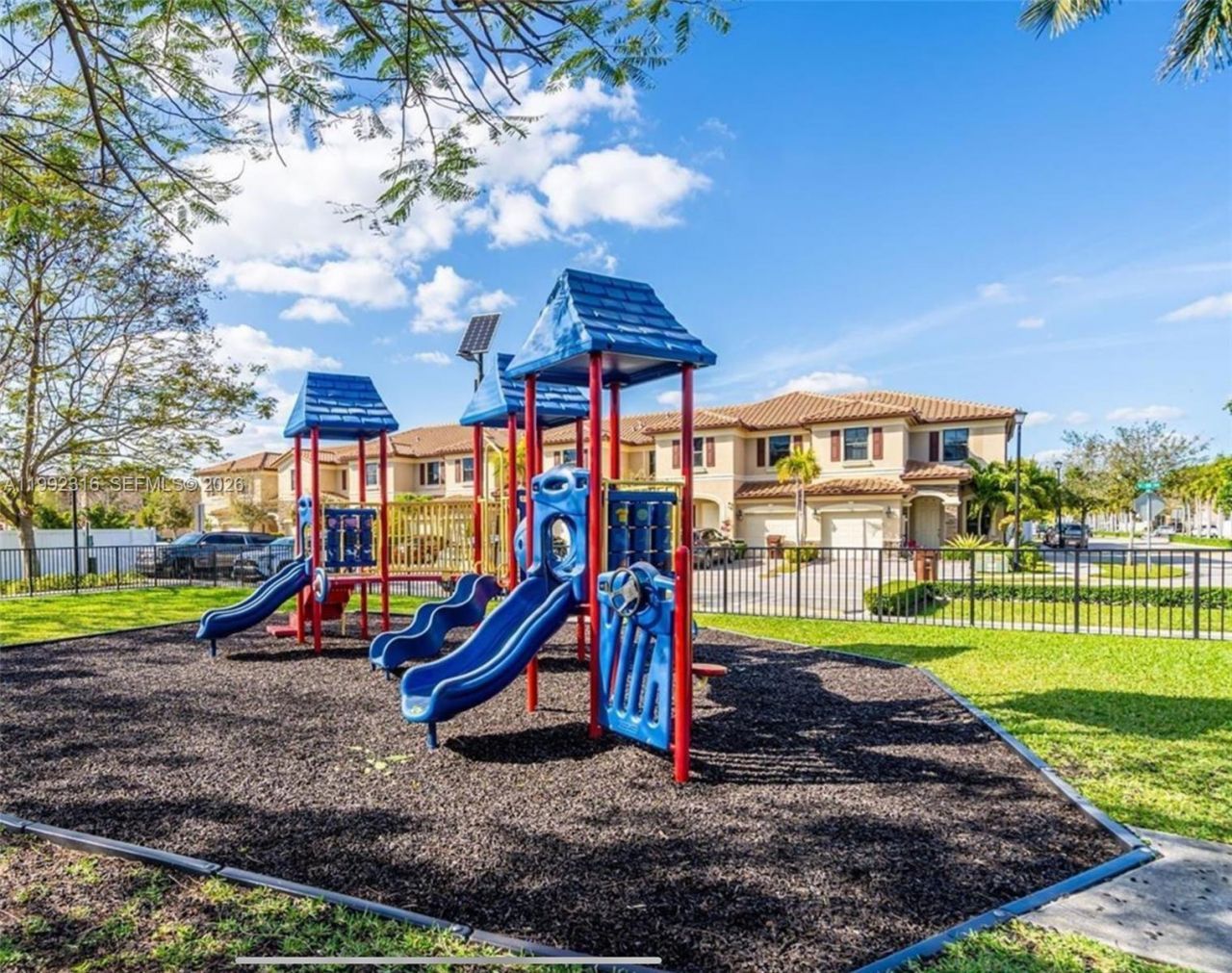 8952 W 35th Ln , Hialeah, FL 33018 Photo