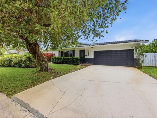 12002 NW 27th Dr , Unit 12002, Coral Springs, FL 33065