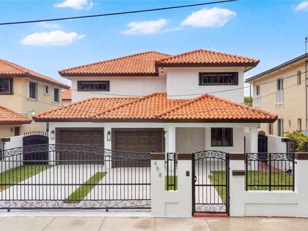 456 SW 20th Rd, Unit 458, Miami, FL 33129