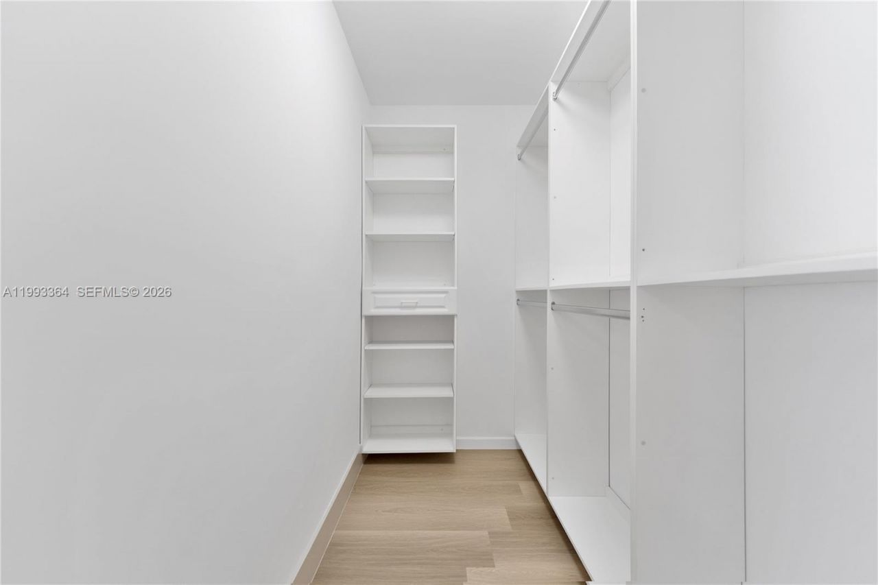 456 SW 20th Rd, Unit 458, Miami, FL 33129 Photo