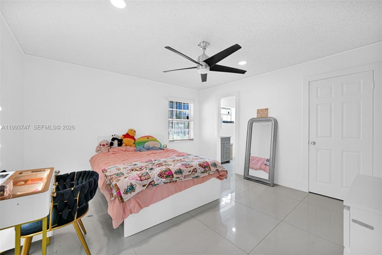 6190 W 14th Ave , Hialeah, FL 33012 Photo