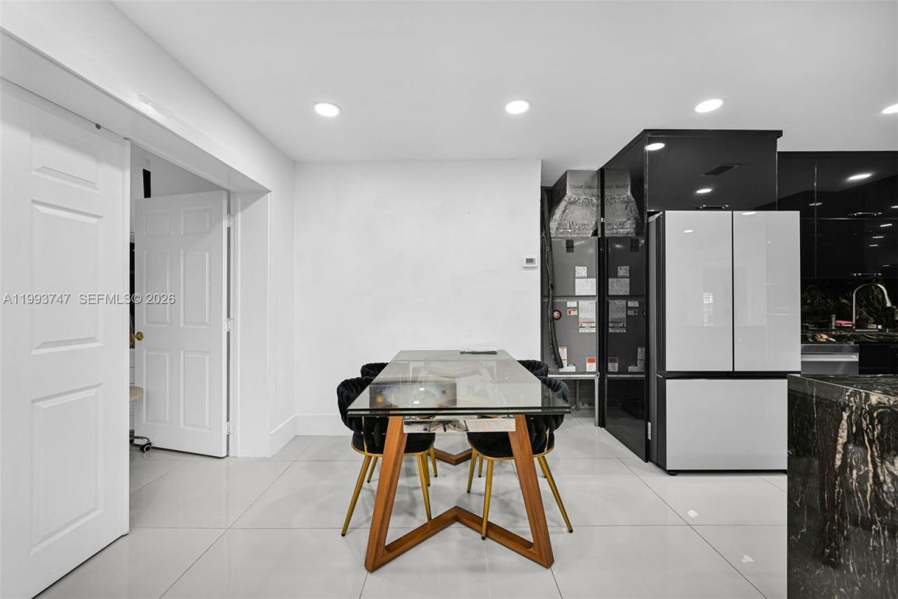 6190 W 14th Ave , Hialeah, FL 33012 Photo