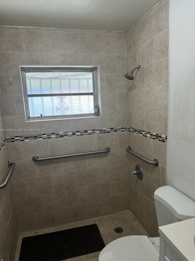 2734 SW 30th Ct , Unit 3, Miami, FL 33133 Photo