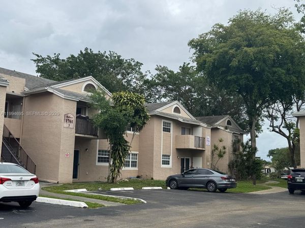 1761 96TH TE, Unit 3O, Pembroke Pines, FL 33024