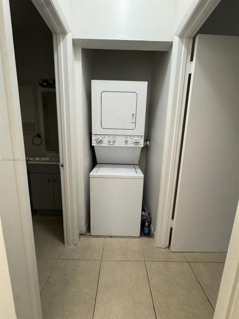 1761 96th Te , Unit 3O, Pembroke Pines, FL 33024 Photo