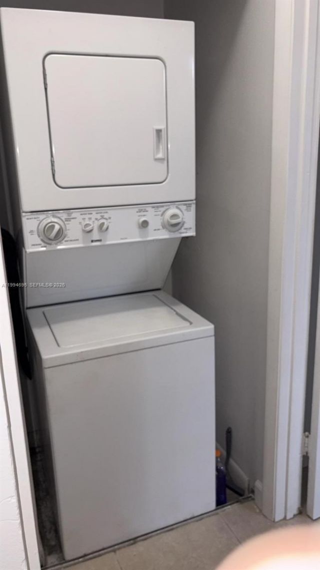 1761 96th Te, Unit 3O, Pembroke Pines, FL 33024 Photo