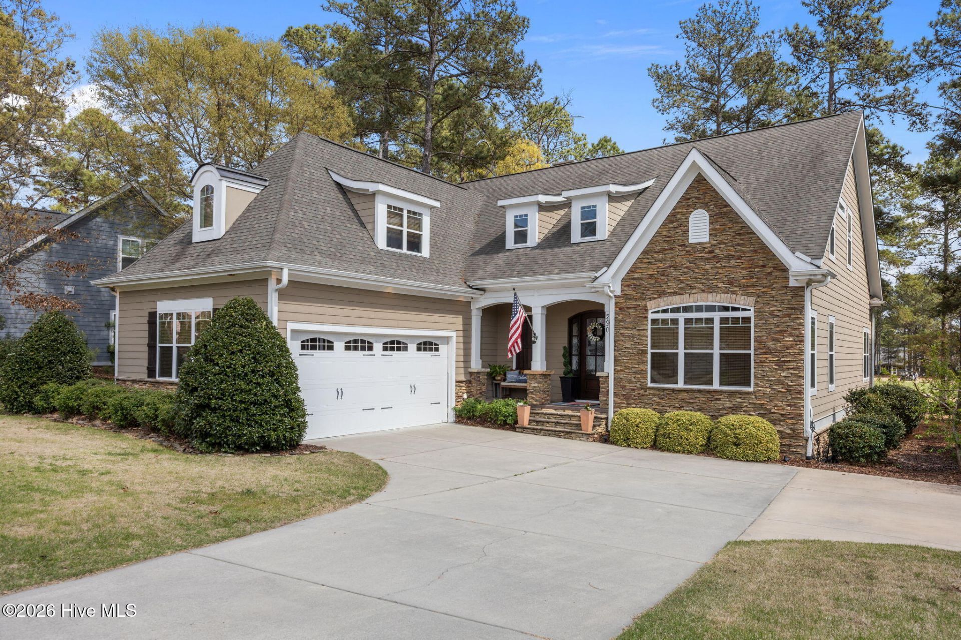 290 Legacy Lakes Way, Aberdeen, NC 28315 Main Photo