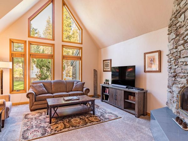 57021 Peppermill Circle, Unit 14-B, Sunriver, OR 97707