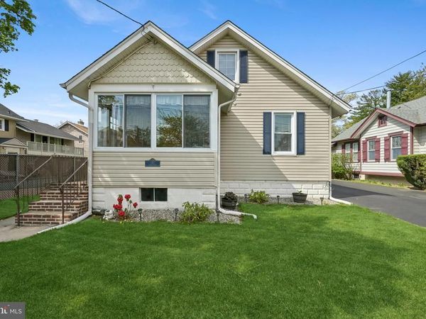 323 MAPLE AVENUE, DELANCO, NJ 08075